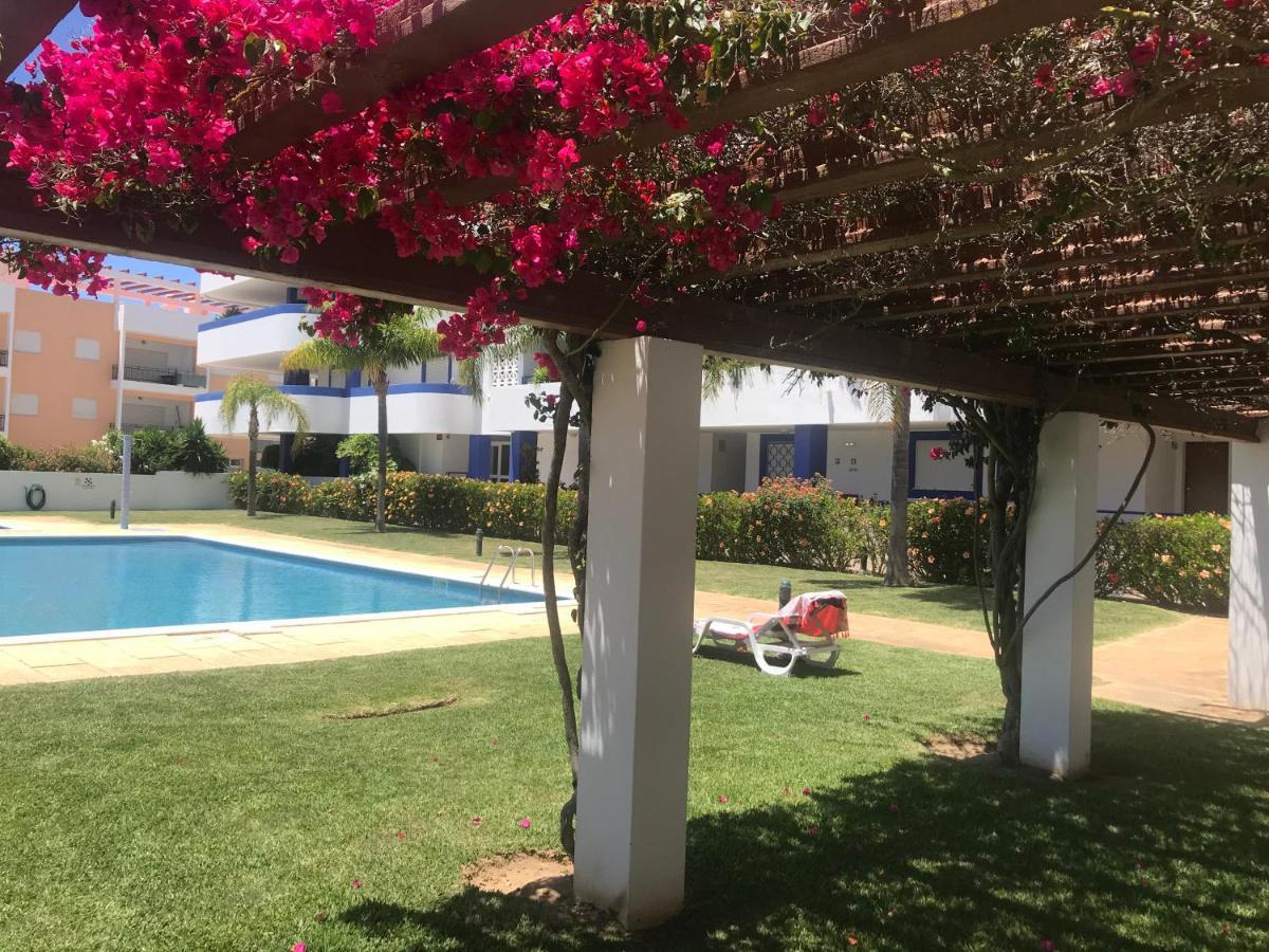 Timeless Vacations Vilamoura Marina Flat Wifi & Pool Buitenkant foto